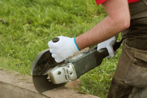 Concrete Curb Sawing in Encinitas